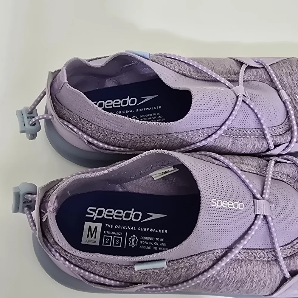 SPEEDO youth size Medium 2/3 Surf Walker Lilac‎ Water Shoes